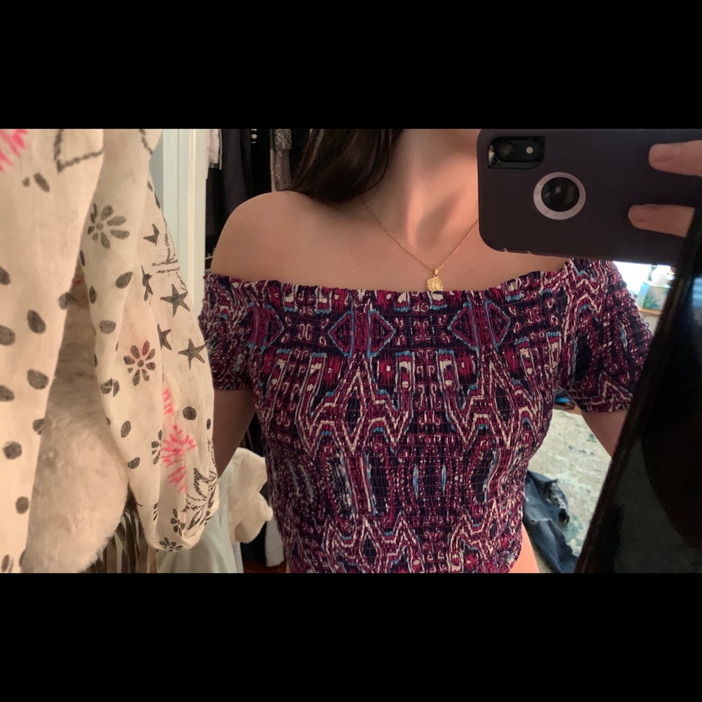 Target Crop Top - Picture 2 of 6
